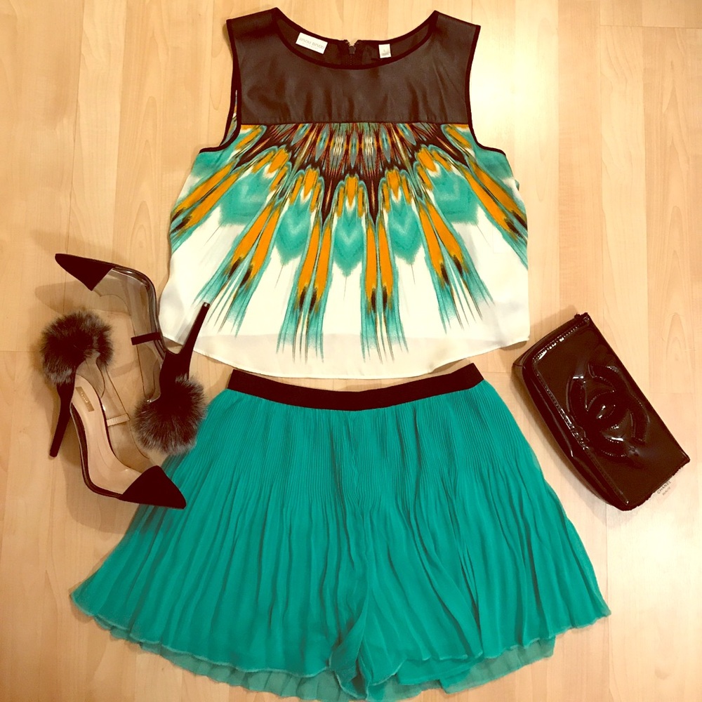 Rehab green pleated shorts with black waist trim. NWT! Only shorts are 4 sale.